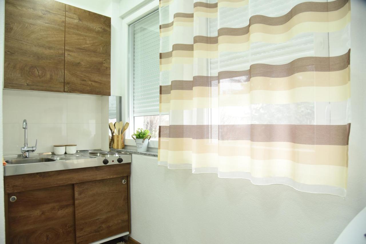 Apartmani Sofronic Loznica 1 Екстер'єр фото