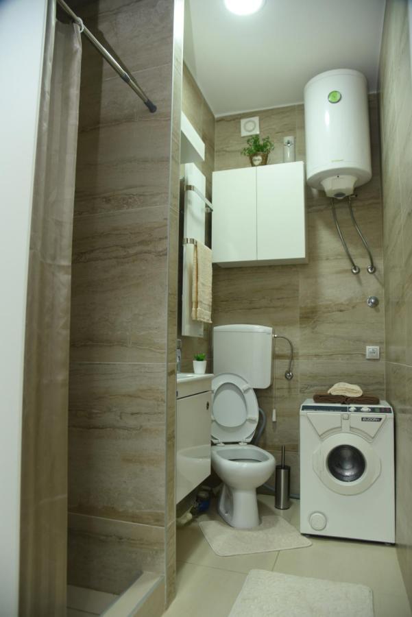 Apartmani Sofronic Loznica 1 Екстер'єр фото