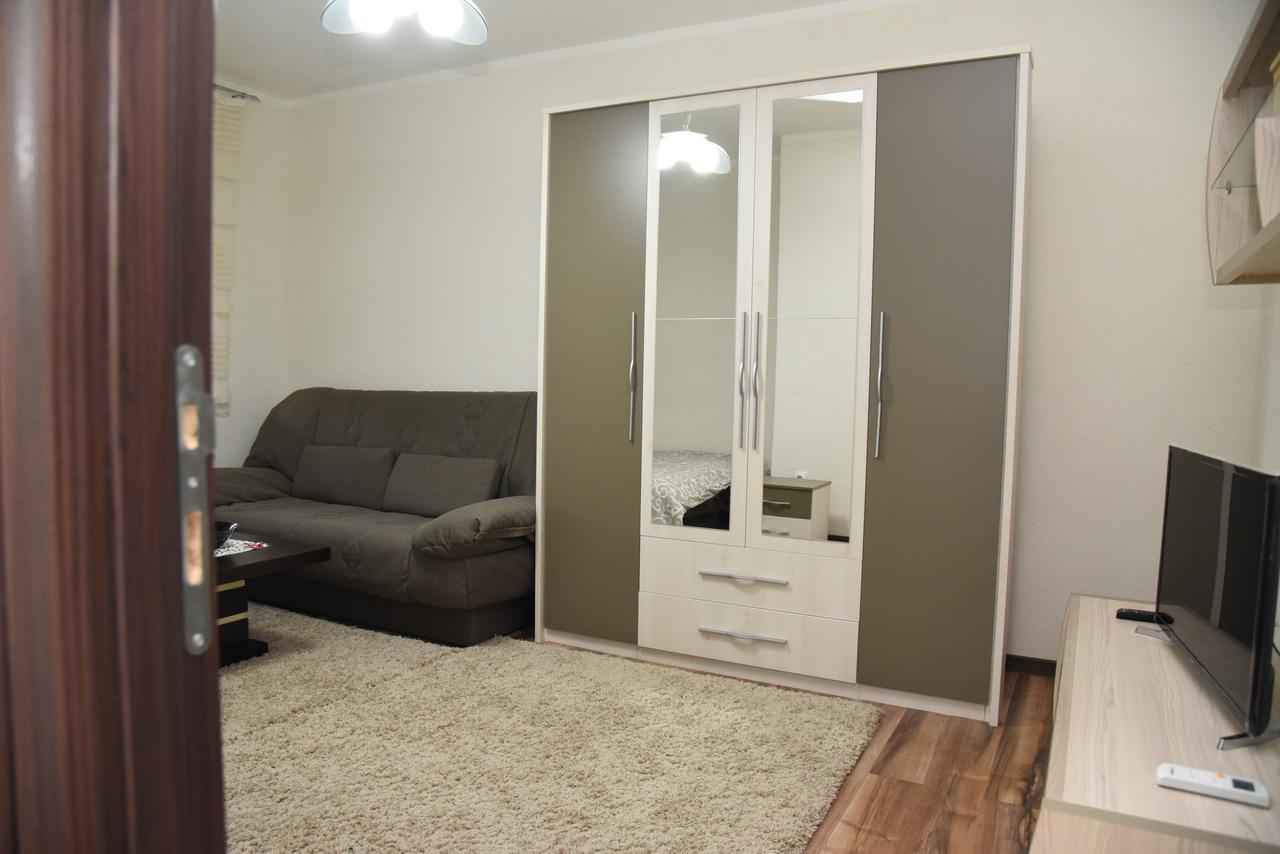 Apartmani Sofronic Loznica 1 Екстер'єр фото